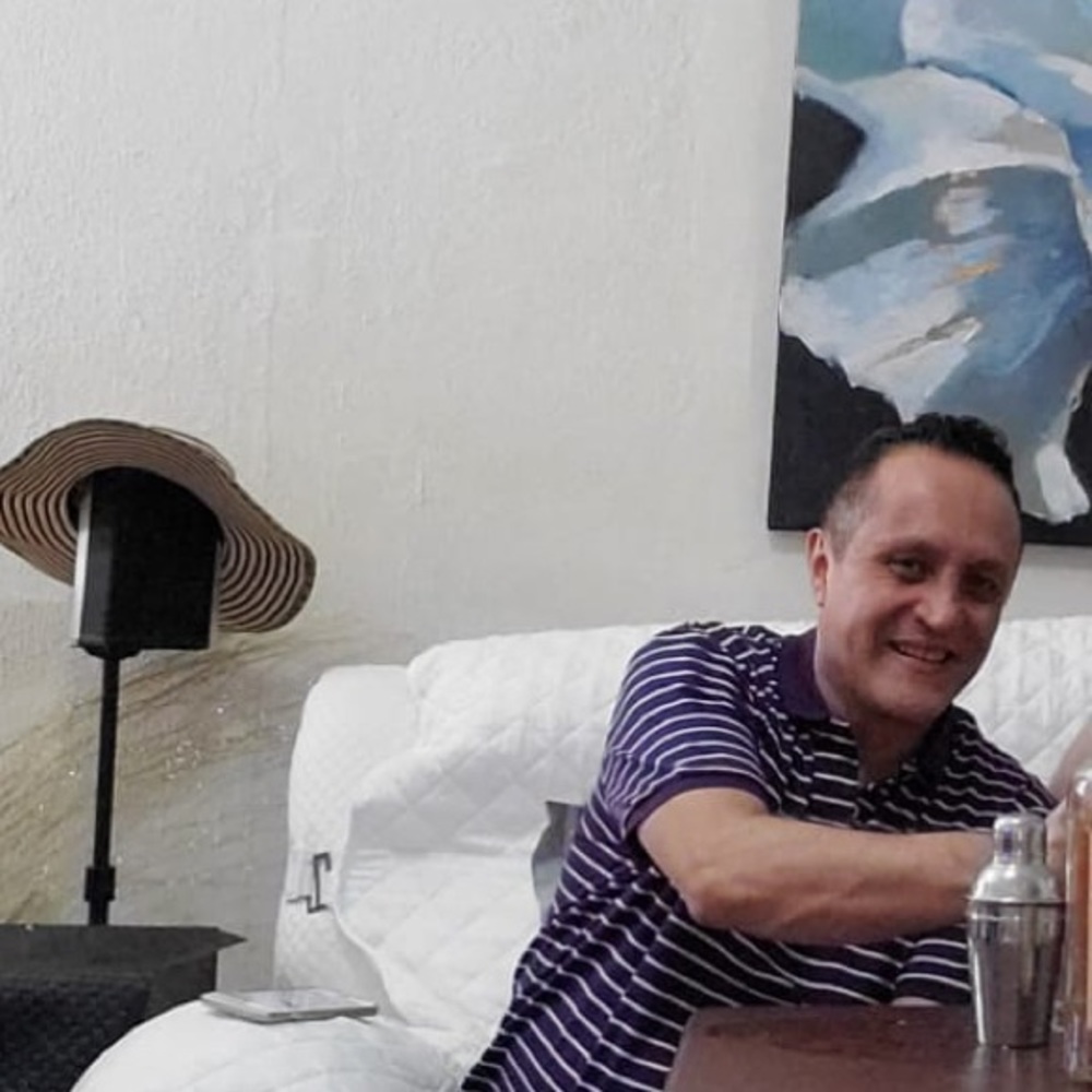 Meet your Posher, Sergio